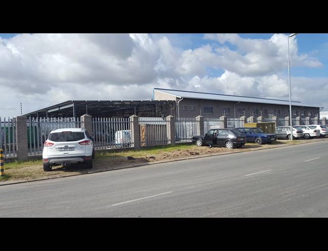 3,290M² FACTORY SOLD IN STIKLAND